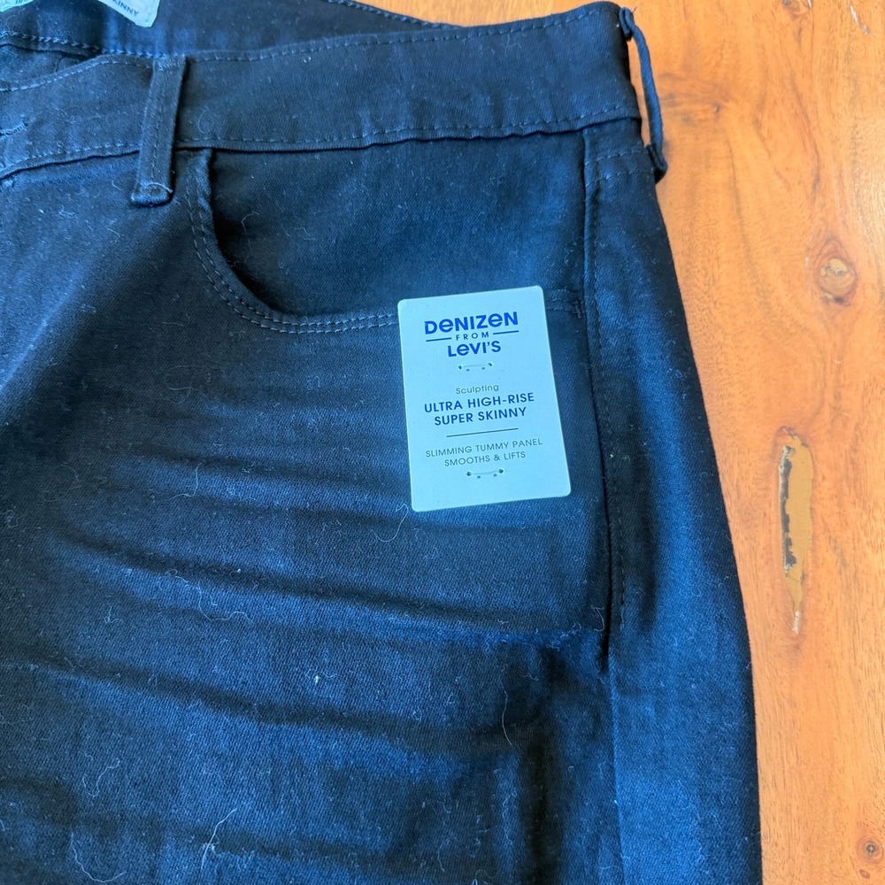 Denizen From Levi's Women's Black Ultra High Rise Super Skinny Pants Size 16 NWT - Picture 2 of 6